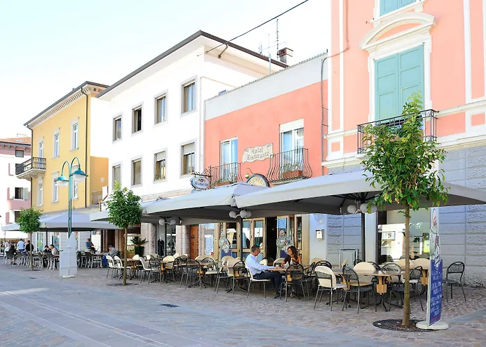 Cheap hotel: Hotel Vittoria